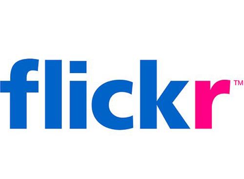 Search for photos using PHP and the flickr API
